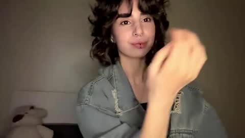 Amy online show from April 12, 12:31 pm