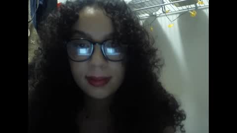 Snapshot of lotuzpetals chatting on October 4, 8:34 am Jasmine online show from October 4, 8:34 am