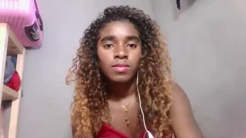 louane98 online show from February 4, 8:40 am