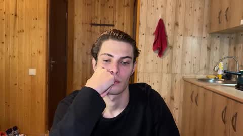 Mark online show from February 5, 12:14 am