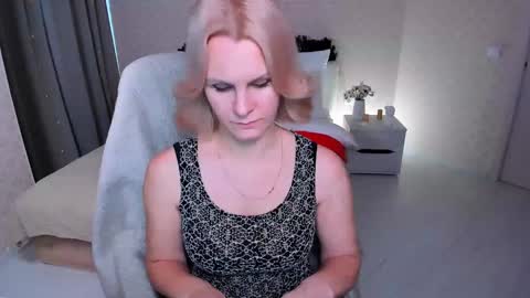 Louisa online show from December 30, 10:53 am