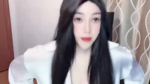 louise_666 online show from January 16, 1:14 pm