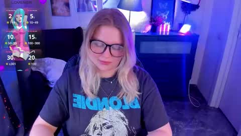 Loise online show from January 31, 9:01 pm