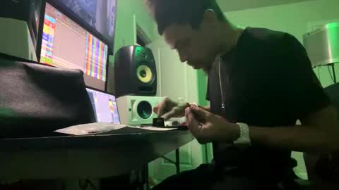 Prynce online show from February 7, 6:14 am