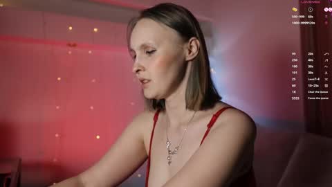 Snapshot of love_agatha chatting on February 11, 1:20 pm Agatha online show from February 11, 1:20 pm