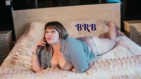 Snapshot of love_milanna chatting on September 30, 2:33 am Milana online show from September 30, 2:33 am