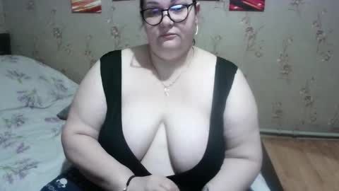 Snapshot of love_milanna chatting on October 18, 4:05 am Milana online show from October 18, 4:05 am