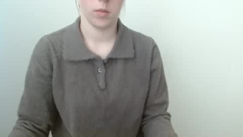 Vivian online show from March 13, 1:36 pm