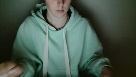 Vivian online show from February 5, 12:20 pm