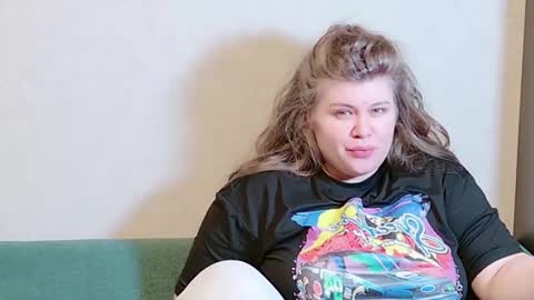 Snapshot of love_wiggy18 chatting on January 17, 1:56 pm Ally online show from January 17, 1:56 pm