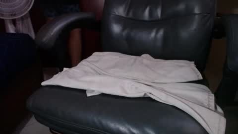 Estiven online show from January 18, 3:37 am