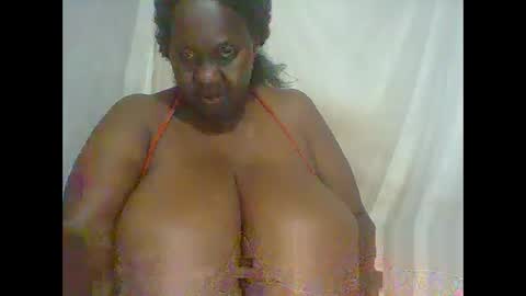 Lynn online show from March 22, 2:15 am