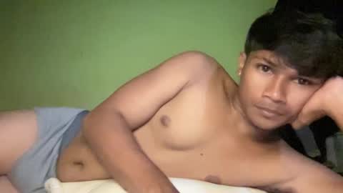 Snapshot of lovebudslive chatting on October 3, 2:14 pm lovebudslive online show from October 3, 2:14 pm