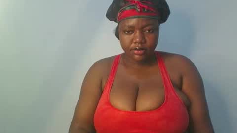 mila online show from January 11, 9:04 am