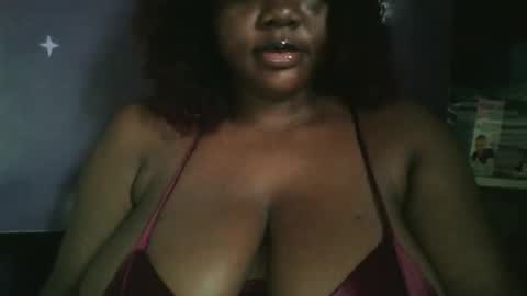 mila online show from April 18, 4:53 pm