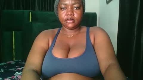 mila online show from February 1, 11:24 pm