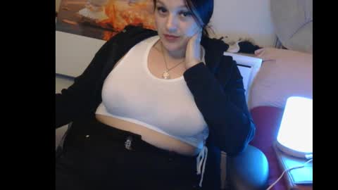 Ashley and Leon online show from January 14, 5:59 am