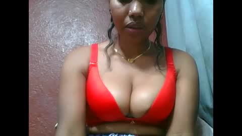 loveinlife750427 online show from September 25, 3:08 pm