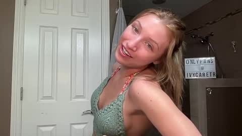 just Ivy D online show from April 14, 5:05 pm