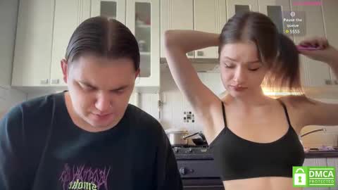 Mileena and Oliver online show from February 24, 10:26 am