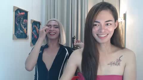 alwina online show from April 2, 5:53 pm