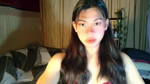 lovely_krizzy online show from March 9, 10:42 am