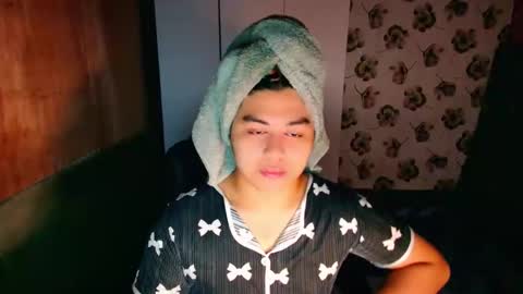 Snapshot of lovely_ricaxxx chatting on October 17, 4:33 pm rica online show from October 17, 4:33 pm