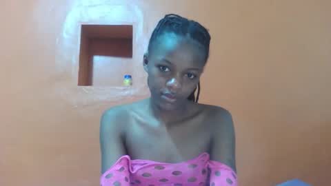 Lovely yvonne online show from December 2, 7:45 pm