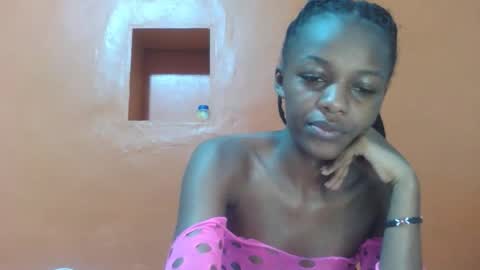 Lovely yvonne online show from November 26, 7:54 pm