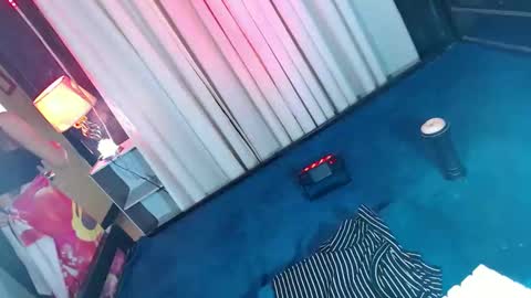 Snapshot of lovelymiss_shyna11 chatting on February 26, 8:17 am lovelymiss_shyna11 online show from February 26, 8:17 am