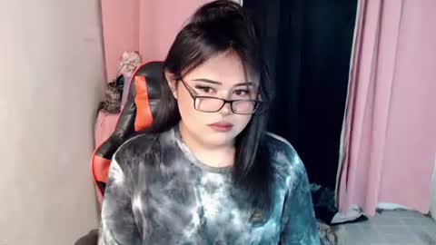 lovely online show from March 13, 6:22 pm