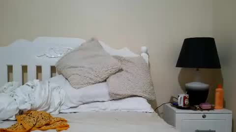 Angelquey online show from November 12, 9:28 pm