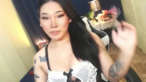 STWEET LINA online show from October 19, 4:00 pm