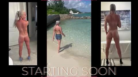 Snapshot of lovemoscarlett chatting on October 20, 11:37 am Scarlett online show from October 20, 11:37 am