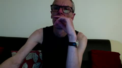 lovepvcearly50s online show from December 1, 7:49 pm