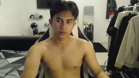 loverboyph04 online show from December 21, 8:54 am