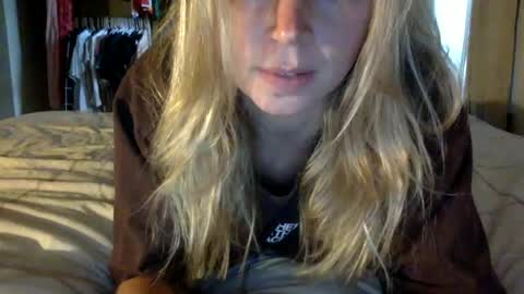 lovergirlsquirts online show from July 19, 11:29 pm