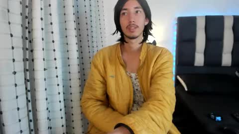 loverisu online show from January 11, 12:38 am