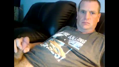 lovetocum37 online show from October 3, 3:15 am