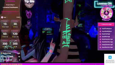 Snapshot of loveuniversal7777 chatting on October 20, 11:21 pm Universalove7 VR online show from October 20, 11:21 pm