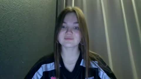 loviesimone online show from December 14, 9:54 pm