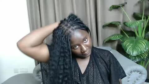 loyalcutie online show from March 10, 4:38 am