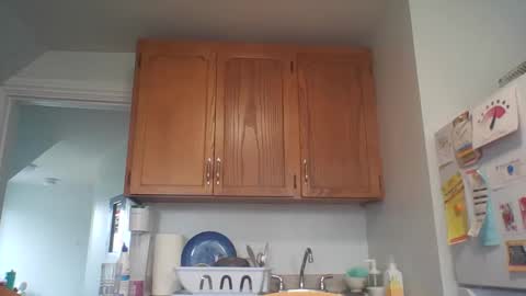 lpop81020 online show from March 31, 5:24 pm