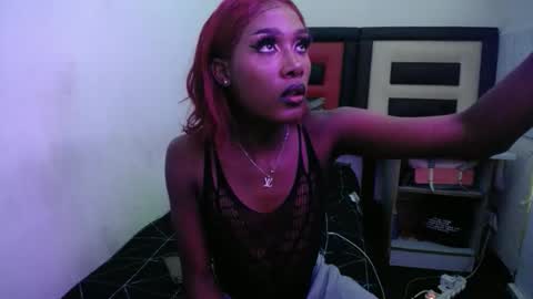 lsnnickykhanyile online show from May 16, 5:00 pm