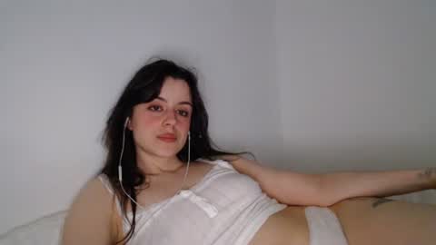 Snapshot of luana789 chatting on October 14, 9:51 pm luana online show from October 14, 9:51 pm