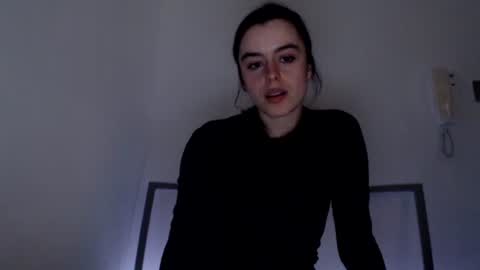 Snapshot of luana789 chatting on January 19, 10:17 pm luana online show from January 19, 10:17 pm