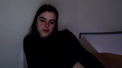 Snapshot of luana789 chatting on February 26, 10:15 pm luana online show from February 26, 10:15 pm