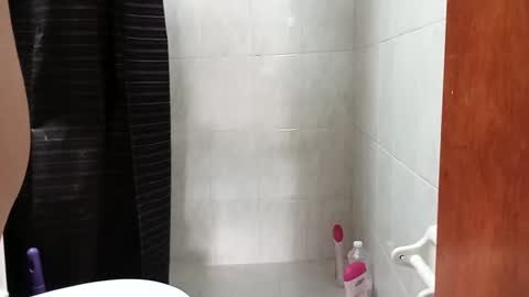 luanapowerful online show from October 28, 8:21 pm