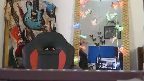 luanna837 online show from October 4, 1:36 am