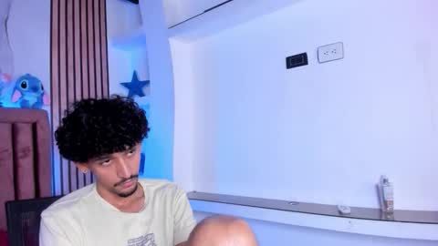 Luca  online show from December 1, 2:59 pm